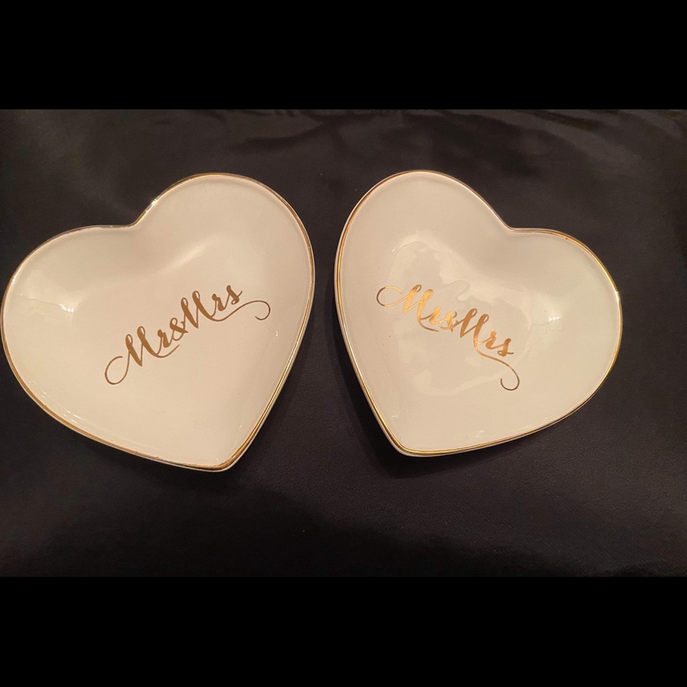 Sass & Belle Mr.& Mrs. Ring Trinket Plate